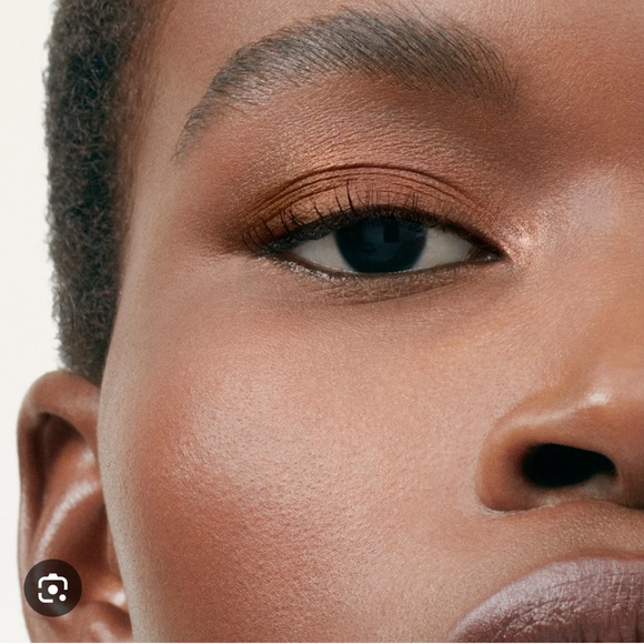 Eyeshadow Quad Iconic Honey - Picture 5 of 6